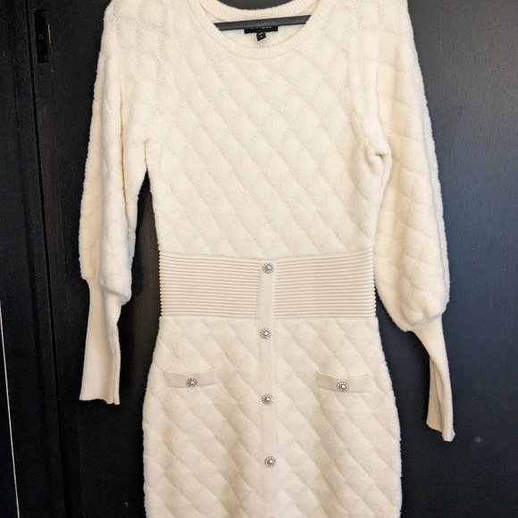 Express Mini sweater-Dress - Picture 2 of 4